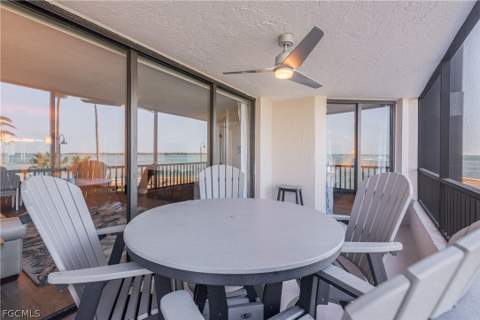 15031 Punta Rassa Rd 105, Fort Myers FL - photo 15 of 35