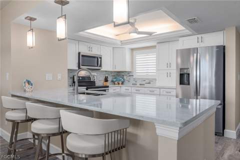 15031 Punta Rassa Rd 105, Fort Myers FL - photo 8 of 35