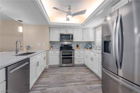 15031 Punta Rassa Rd 105, Fort Myers FL - photo 9 of 35