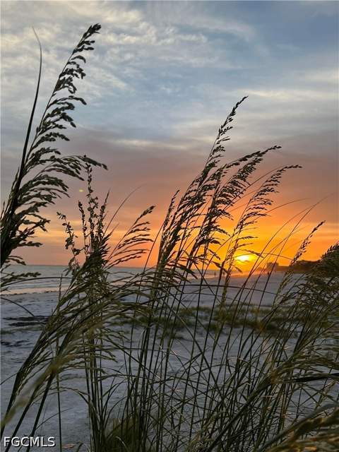 1401 Middle Gulf Dr 305R, Sanibel FL - photo 10 of 33