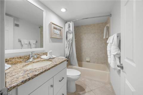 1401 Middle Gulf Dr 305R, Sanibel FL - photo 17 of 33