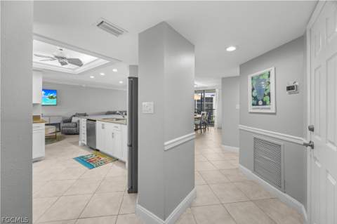 1401 Middle Gulf Dr 305R, Sanibel FL - photo 7 of 33