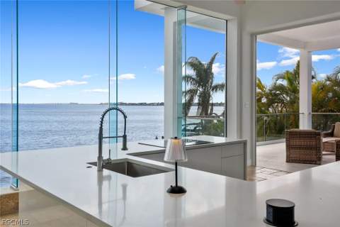 2302 SE 28th St, Cape Coral FL - photo 17 of 50