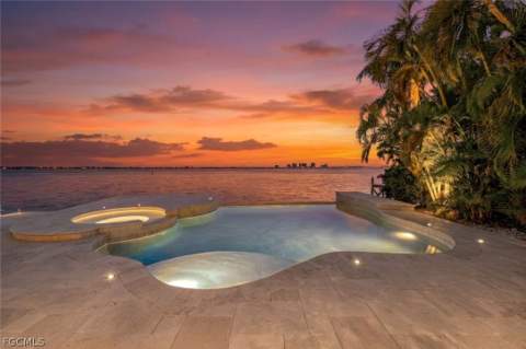 2302 SE 28th St, Cape Coral FL - photo 6 of 50