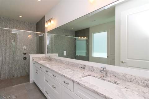 9241 Cayman Dr, Naples FL - photo 16 of 49