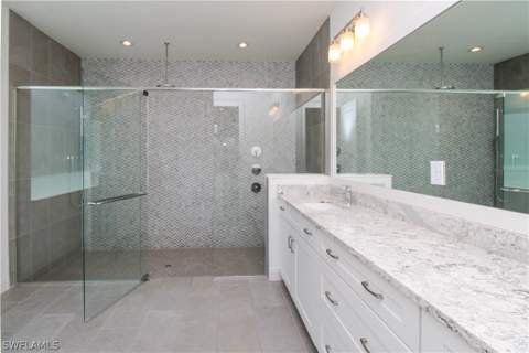 9241 Cayman Dr, Naples FL - photo 17 of 49