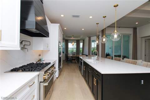 9241 Cayman Dr, Naples FL - photo 7 of 49