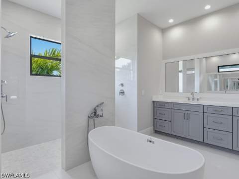 67 Willowick Dr, Naples FL - photo 15 of 38