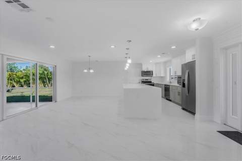105 SE 45th Ter, Cape Coral FL - photo 19 of 41