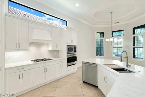 6419 Vivaldi Ct, Naples FL - photo 17 of 28