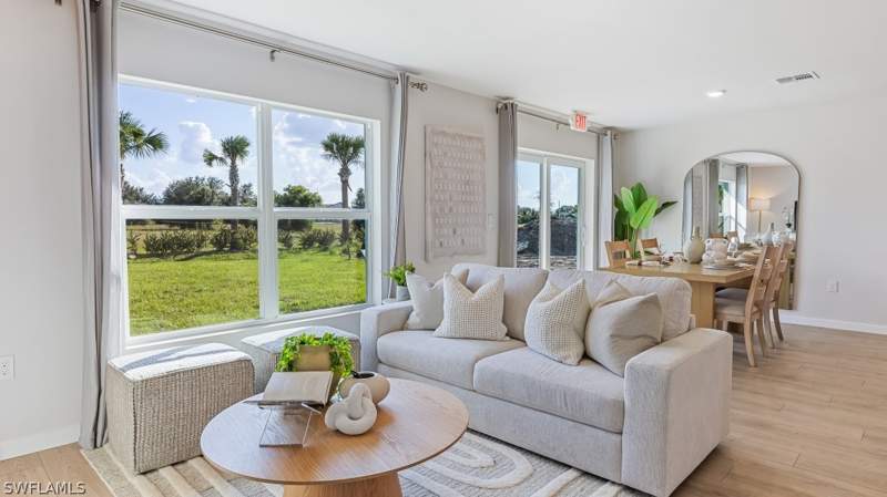 4 bedroom SingleFamilyResidence at 1202 NE 7th Pl, Cape Coral, Cape Coral — photo 4