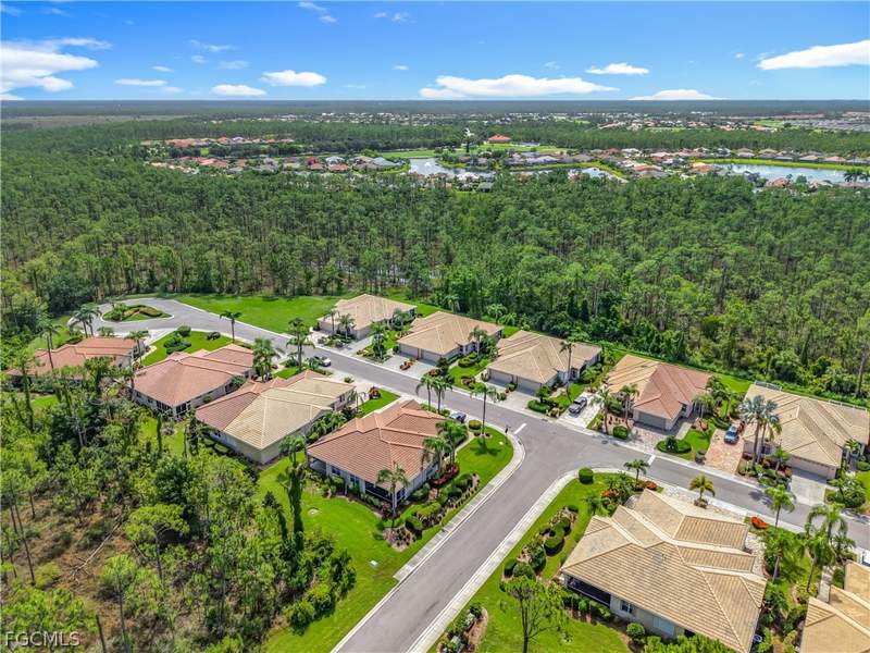2 bedroom SingleFamilyResidence at 20698 Marathona Ct, Del Vera Country Club, North Fort Myers — photo 5