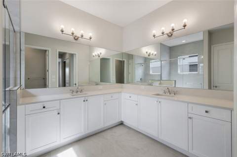 2741 Durham Cir, Naples FL - photo 16 of 27