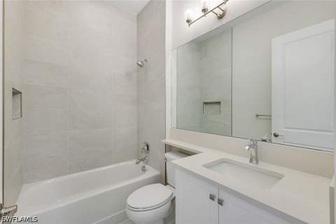 2741 Durham Cir, Naples FL - photo 20 of 27