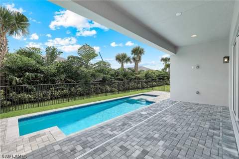 2741 Durham Cir, Naples FL - photo 24 of 27