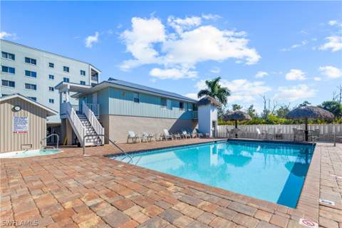 345 Mango St 406, Fort Myers Beach FL - photo 16 of 46