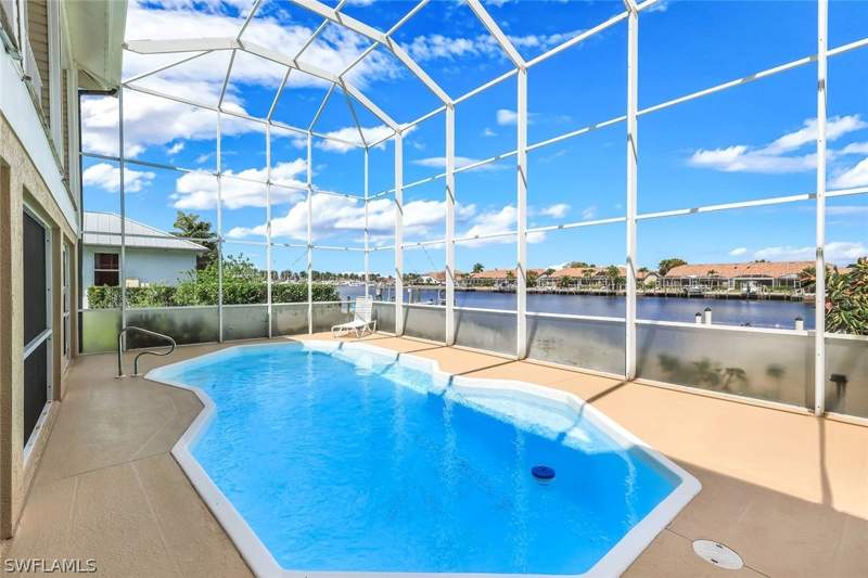 5 bedroom SingleFamilyResidence at 183 Sunset Cay, Port Of The Islands, Naples — photo 3