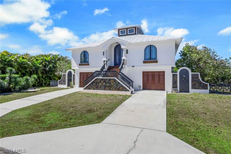 3 bedroom SingleFamilyResidence at 27170 Esther Dr, Bonita Farms, Bonita Springs — photo 2