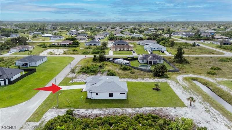 3 bedroom SingleFamilyResidence at 344 Parkman Ave, Lehigh Acres, Lehigh Acres — photo 3