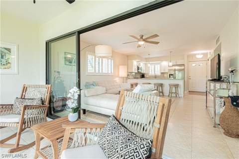 746 Eagle Creek Dr W 104, Naples FL - photo 7 of 17