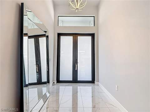 427 NW 7th Ave, Cape Coral FL - photo 11 of 50