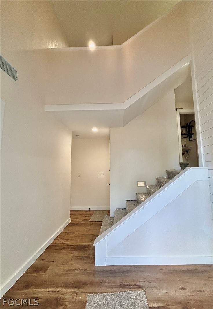 4 bedroom SingleFamilyResidence at 15493 Chloe Cir, Hendry Creek, Fort Myers — photo 5