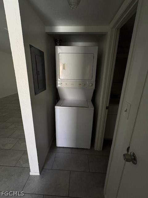 2700 Park Windsor Dr 707, Fort Myers FL - photo 11 of 16