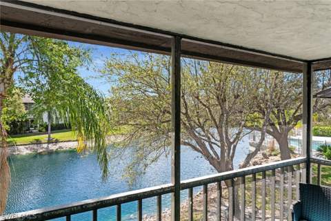 5245 Treetops Dr, Naples FL - photo 17 of 18