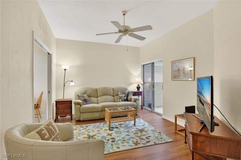 2827 Aintree Ln C102, Naples FL - photo 15 of 41