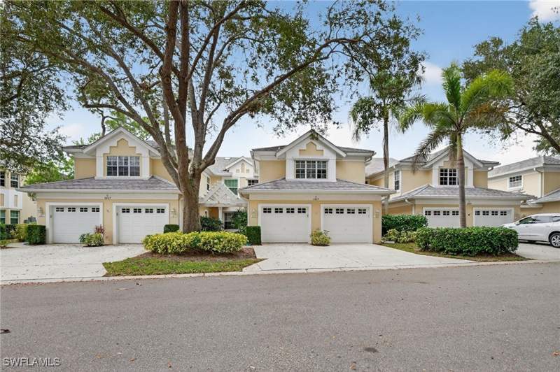 2 bedroom Condominium at 2827 Aintree Ln C102, Steeplechase Of Naples, Naples — photo 2