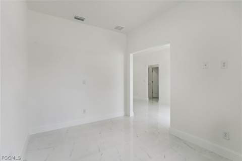 6152 Hershey Ave, Fort Myers FL - photo 11 of 24