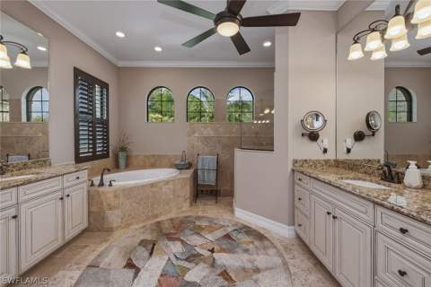 9505 Campanile Cir, Naples FL - photo 13 of 50