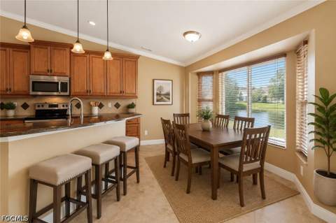 5118 Harrogate Ct, Naples FL - photo 11 of 34