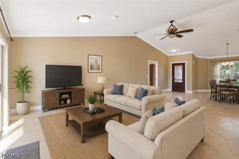 5118 Harrogate Ct, Naples FL - photo 7 of 34