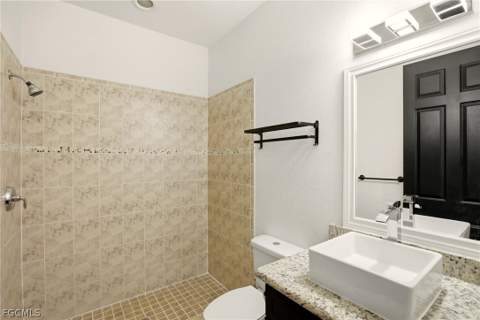 2104 NE 9th Pl, Cape Coral FL - photo 24 of 45