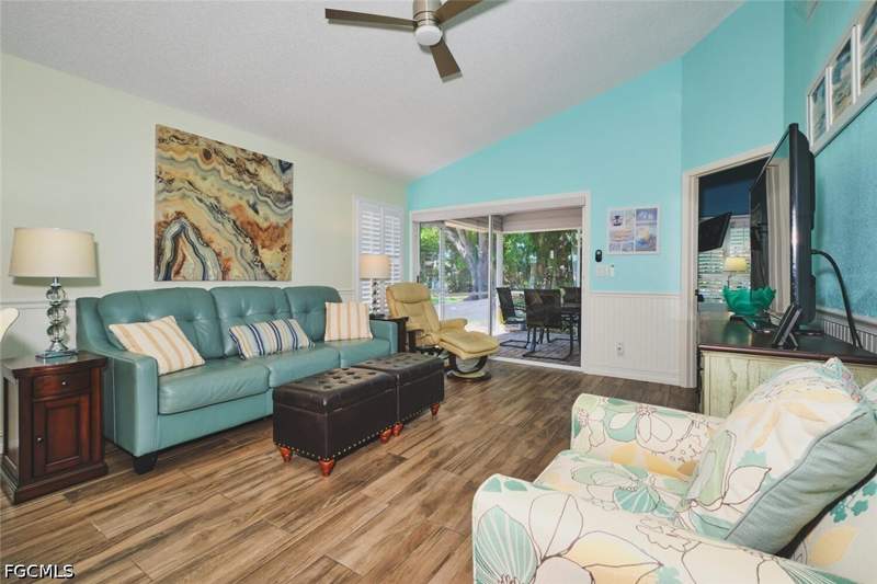 3 bedroom Detached at 14652 Sagamore Ct, Sagamore Court, Fort Myers — photo 3