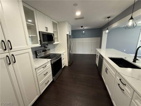 1534 Ricardo Ave, Fort Myers FL - photo 7 of 22