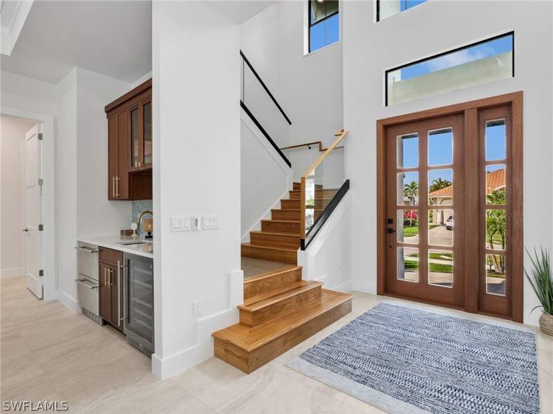 4 bedroom SingleFamilyResidence at 1813 Menorca Ct, Marco Beach, Marco Island — photo 4