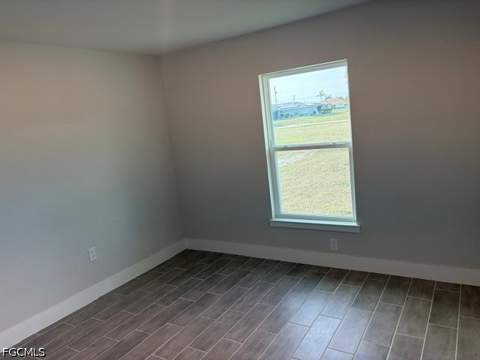 2049 NE 24th Ter, Cape Coral FL - photo 11 of 13
