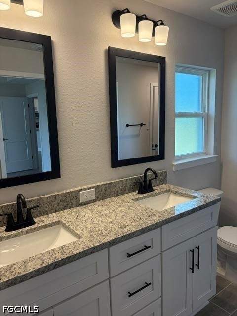 2049 NE 24th Ter, Cape Coral FL - photo 7 of 13