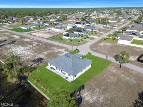 2804 NW 26th Ave, Cape Coral FL - photo 10 of 50