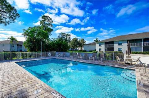 1476 Churchill Cir J-202, Naples FL - photo 10 of 11