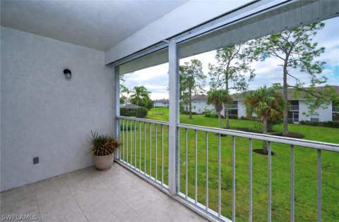 1476 Churchill Cir J-202, Naples FL - photo 9 of 11