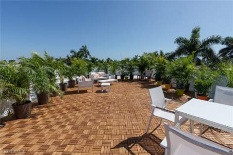 200 S Golf Dr, Naples FL - photo 20 of 50