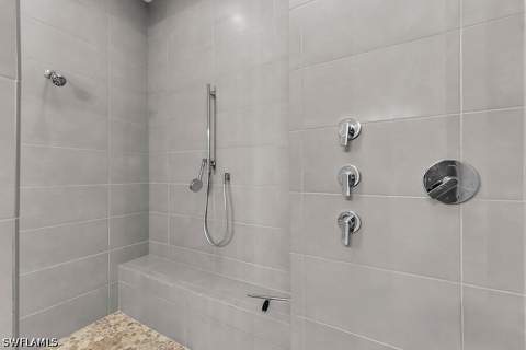 255 Columbus Way, Marco Island FL - photo 21 of 50