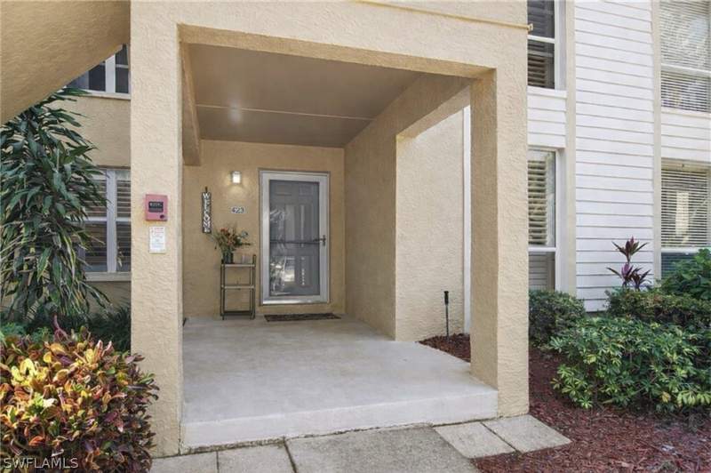 2 bedroom Condominium at 1250 Yesica Ann Cir E102, Abbey On The Lake, Naples — photo 3