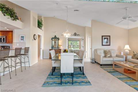 13916 Southampton Dr 3403, Bonita Springs FL - photo 12 of 38