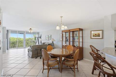 285 Naples Cove Dr 1703, Naples FL - photo 13 of 50