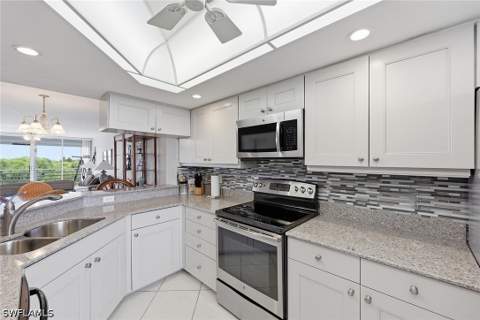 285 Naples Cove Dr 1703, Naples FL - photo 15 of 50