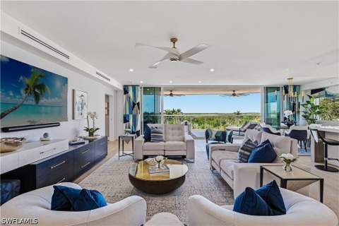 13935 Old Coast Rd 406, Naples FL - photo 11 of 50